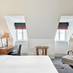 Отель Augustine, a Luxury Collection Hotel, Prague Чехия, Прага - отзывы, цены и фото номеров - забронировать отель Augustine, a Luxury Collection Hotel, Prague онлайн комната для гостей фото 4
