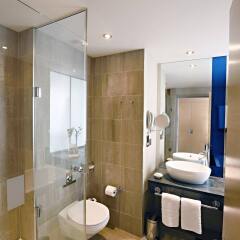 Отель Hilton Manchester Deansgate Манчестер ванная фото 2