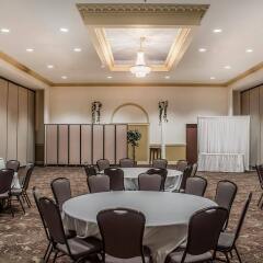 Отель Quality Inn Niagara Falls США, Ниагара-Фолс - отзывы, цены и фото номеров - забронировать отель Quality Inn Niagara Falls онлайн помещение для мероприятий