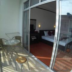 Отель Stanleys Guesthouse балкон