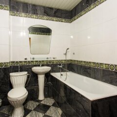 Гостиница На Театральной в Сочи отзывы, цены и фото номеров - забронировать гостиницу На Театральной онлайн ванная фото 2