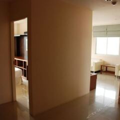 Апартаменты The Pier Phuket Apartment комната для гостей фото 5