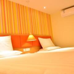 Отель Home Inn-Shenzhen Qiaochengdong Metro Station Китай, Шэньчжэнь - отзывы, цены и фото номеров - забронировать отель Home Inn-Shenzhen Qiaochengdong Metro Station онлайн комната для гостей фото 2