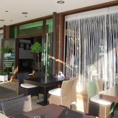 Отель Central Plaza Hotel Болгария, Поморие - отзывы, цены и фото номеров - забронировать отель Central Plaza Hotel онлайн интерьер отеля