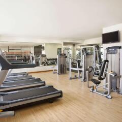 Отель Hilton Colombo Residence фитнесс-зал