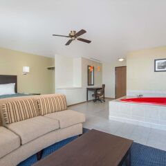 Days Inn by Wyndham Pueblo in Pueblo, United States of America from 79$, photos, reviews - zenhotels.com guestroom photo 2