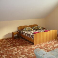 Гостиница Guest House on Pionersky prospekt 36 в Анапе отзывы, цены и фото номеров - забронировать гостиницу Guest House on Pionersky prospekt 36 онлайн Анапа комната для гостей фото 2