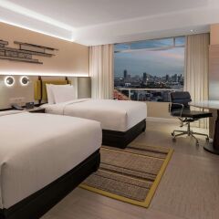 Отель DoubleTree by Hilton Bangkok Ploenchit Бангкок комната для гостей фото 4