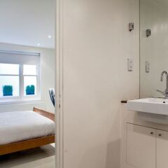 Отель Veeve Apartment All Saints Road Notting Hill Великобритания, Лондон - отзывы, цены и фото номеров - забронировать отель Veeve Apartment All Saints Road Notting Hill онлайн комната для гостей фото 2