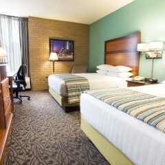Отель Drury Inn & Suites Atlanta Morrow комната для гостей