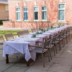 Отель De Vere Venues Cheadle House