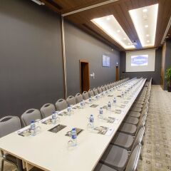 Hampton by Hilton Bolu Турция, Болу - отзывы, цены и фото номеров - забронировать отель Hampton by Hilton Bolu онлайн помещение для мероприятий фото 2