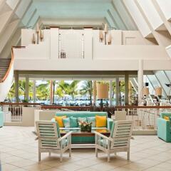 Отель Victoria Beachcomber Resort & Spa бассейн фото 4