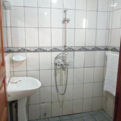 Hôtel Vallée des rois in Douala, Cameroon from 35$, photos, reviews - zenhotels.com bathroom
