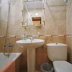 Отель Hostal San Antonio ванная