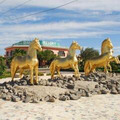 Golden 5 Diamond Beach Hotel & Resort пляж фото 2