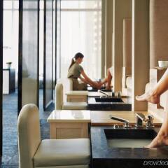 Отель Four Seasons Hotel Toronto Канада, Торонто - отзывы, цены и фото номеров - забронировать отель Four Seasons Hotel Toronto онлайн интерьер отеля