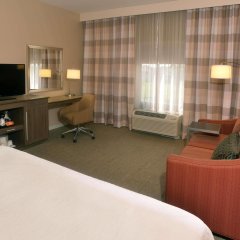 Hampton Inn Springfield-Southeast in Springfield, United States of America from 184$, photos, reviews - zenhotels.com guestroom