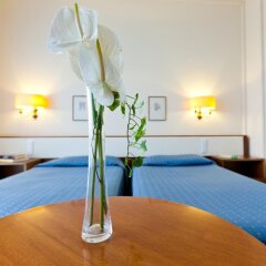 Отель La Residence & Idrokinesis® Италия, Абано-Терме - 1 отзыв об отеле, цены и фото номеров - забронировать отель La Residence & Idrokinesis® онлайн комната для гостей фото 4