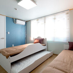 Отель Triangel Guesthouse Южная Корея, Сеул - отзывы, цены и фото номеров - забронировать отель Triangel Guesthouse онлайн комната для гостей фото 4