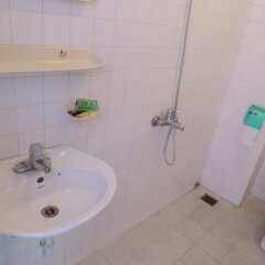 Ha Long Happy Hostel - Adults Only ванная фото 2
