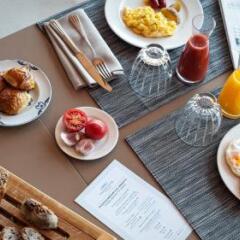 Отель Duquesa Suites в номере фото 3