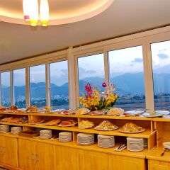 Отель Victorian Nha Trang Hotel Вьетнам, Нячанг - 5 отзывов об отеле, цены и фото номеров - забронировать отель Victorian Nha Trang Hotel онлайн питание