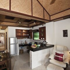 Отель Friendship Beach Resort & Atmanjai Wellness Centre в номере