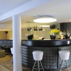 Lace Hotel бассейн