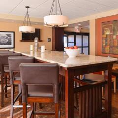 Отель Hampton Inn Albuquerque - University Midtown в номере