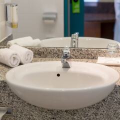 Seminaris Hotel Leipzig Лейпциг ванная