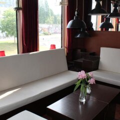 Отель Eastern & Western Comfort Hostelboat интерьер отеля