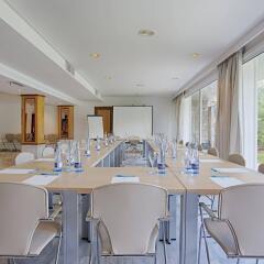 Отель Grupotel Molins