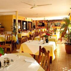 Chez Marston Hotel And Apartment in La Digue, Seychelles from 211$, photos, reviews - zenhotels.com meals