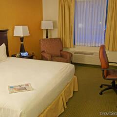 Country Inn & Suites by Radisson, Traverse City, MI in Grand Traverse Bay, United States of America from 197$, photos, reviews - zenhotels.com room amenities