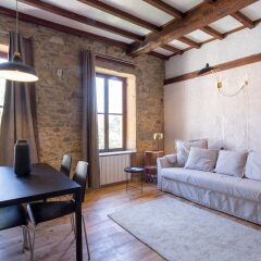 Отель Loft charme sur hauteurs du vieux Lyon Франция, Лион - отзывы, цены и фото номеров - забронировать отель Loft charme sur hauteurs du vieux Lyon онлайн комната для гостей фото 5