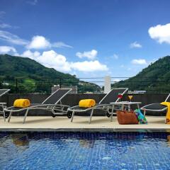 Ashlee Hub Hotel Patong бассейн фото 3