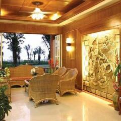 Отель Lanta Casuarina Beach Resort интерьер отеля