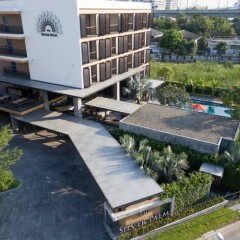Отель The Silver Palm Rama 9 - Bangkok парковка