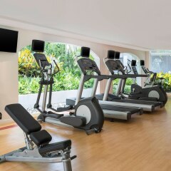 Отель Sheraton Samui Resort фитнесс-зал
