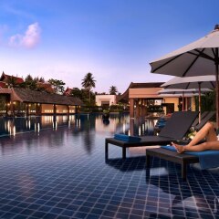 Отель JW Marriott Khao Lak Resort and Spa фитнесс-зал