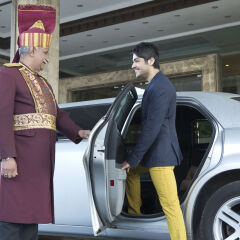 Отель The Suryaa New Delhi спортивное сооружение