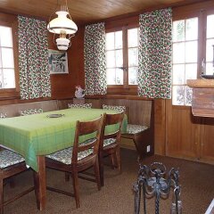 Отель Aerneli, Chalet в номере