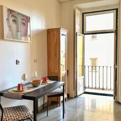 Отель Casa da Estrela Next to Tram28 Лиссабон комната для гостей