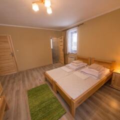 Отель Pokoje i Apartamenty Nad Potokiem Закопане комната для гостей фото 2
