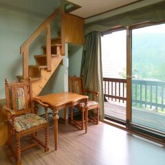 Отель Chalet Resort Южная Корея, Пхёнчан - отзывы, цены и фото номеров - забронировать отель Chalet Resort онлайн комната для гостей фото 5