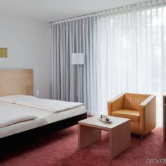 Отель INNSIDE by Meliá Düsseldorf Seestern Германия, Дюссельдорф - отзывы, цены и фото номеров - забронировать отель INNSIDE by Meliá Düsseldorf Seestern онлайн комната для гостей фото 2