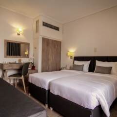 Green Hill Hotel сейф в номере