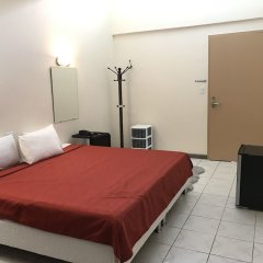 Guam Business Motel in Tamuning, United States of America from 106$, photos, reviews - zenhotels.com guestroom
