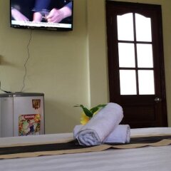 Отель An Thi Homestay Хойан удобства в номере